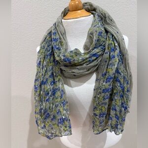 Scarf Blue Bonnets On Gray 100% Viscose 70 In